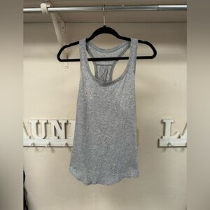 Lululemon razorback shirt